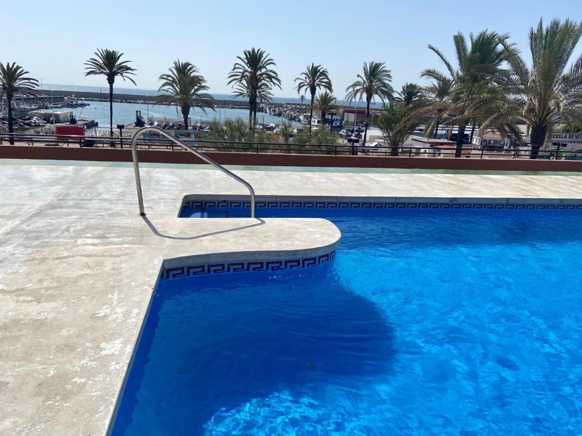 פואנגירולה Mediterranean View Suite Costa Del Sol מראה חיצוני תמונה