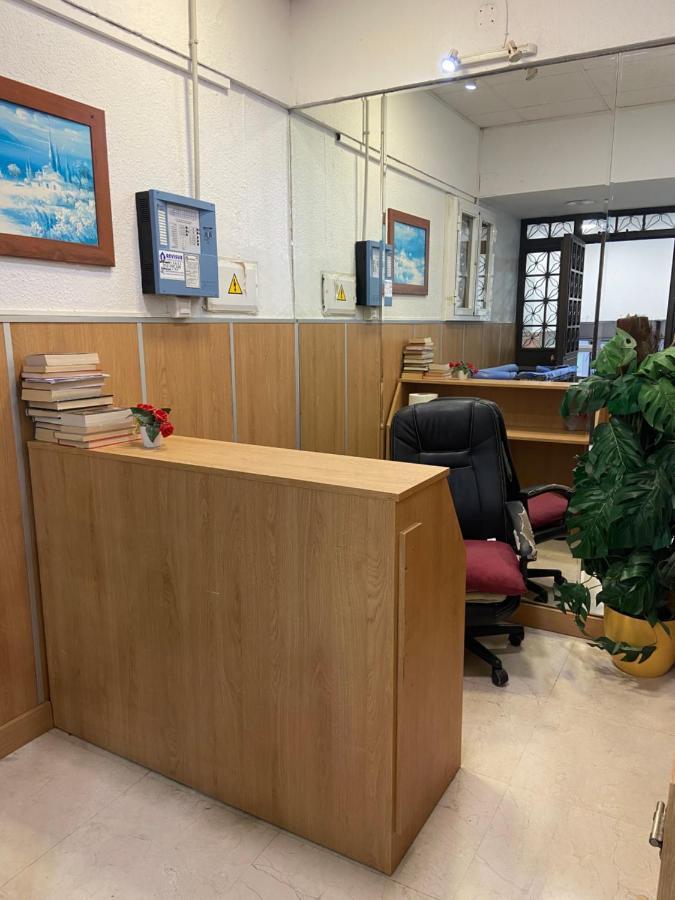 פואנגירולה Mediterranean View Suite Costa Del Sol מראה חיצוני תמונה