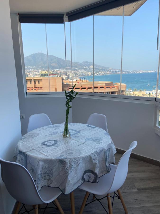 פואנגירולה Mediterranean View Suite Costa Del Sol מראה חיצוני תמונה