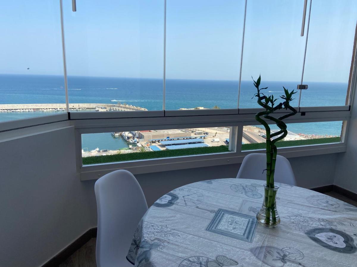 פואנגירולה Mediterranean View Suite Costa Del Sol מראה חיצוני תמונה