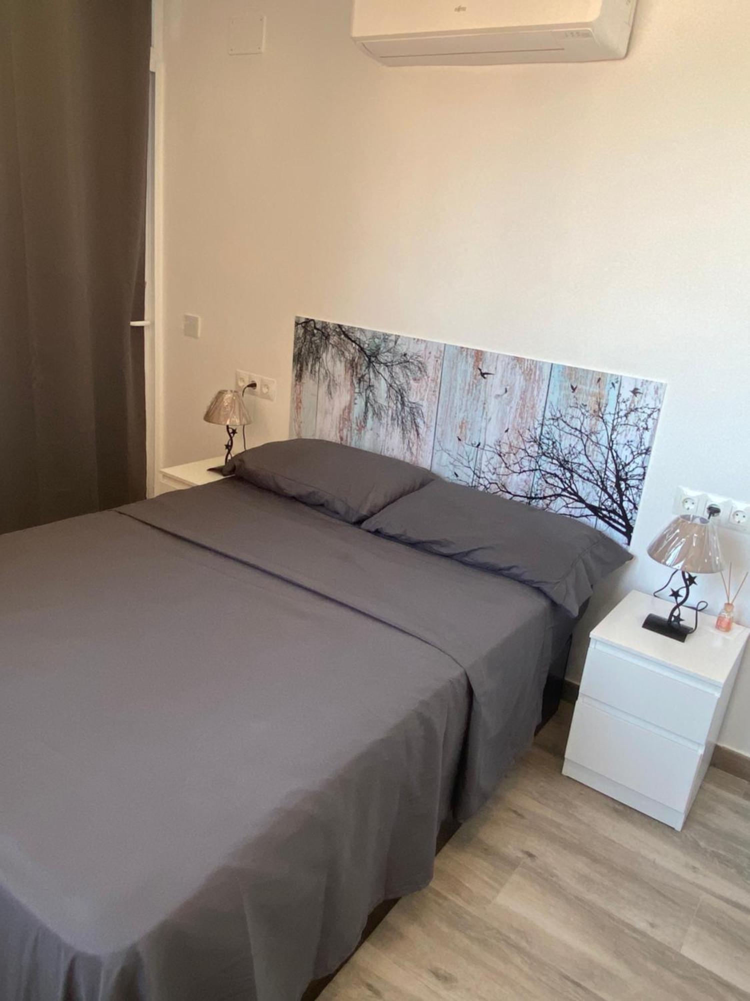 פואנגירולה Mediterranean View Suite Costa Del Sol מראה חיצוני תמונה